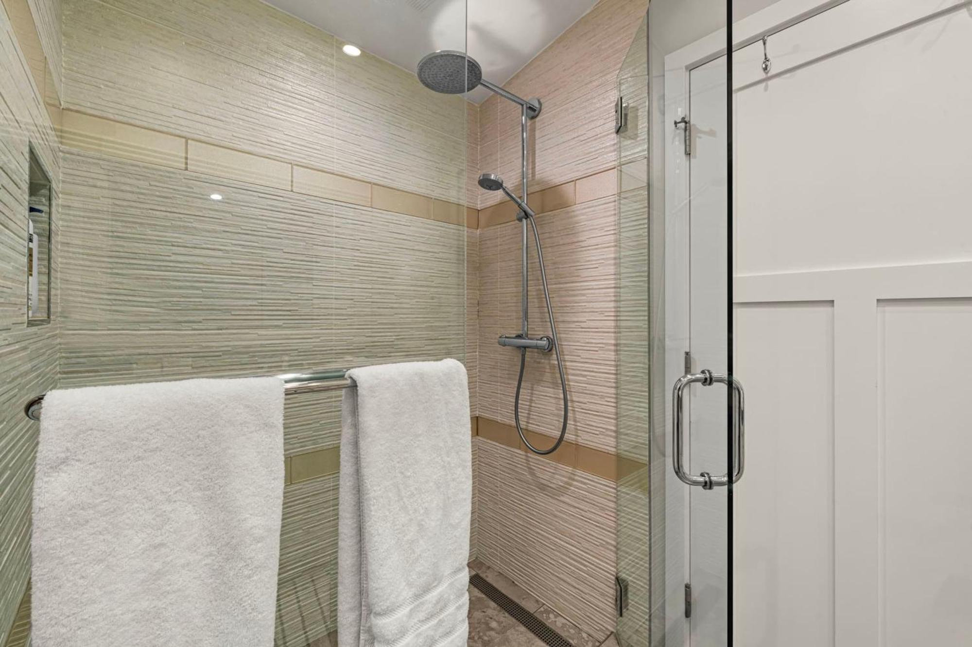Entire Private Coastal Retreat - Spectacular Ocean Views Whot Tub Casa vacanze *